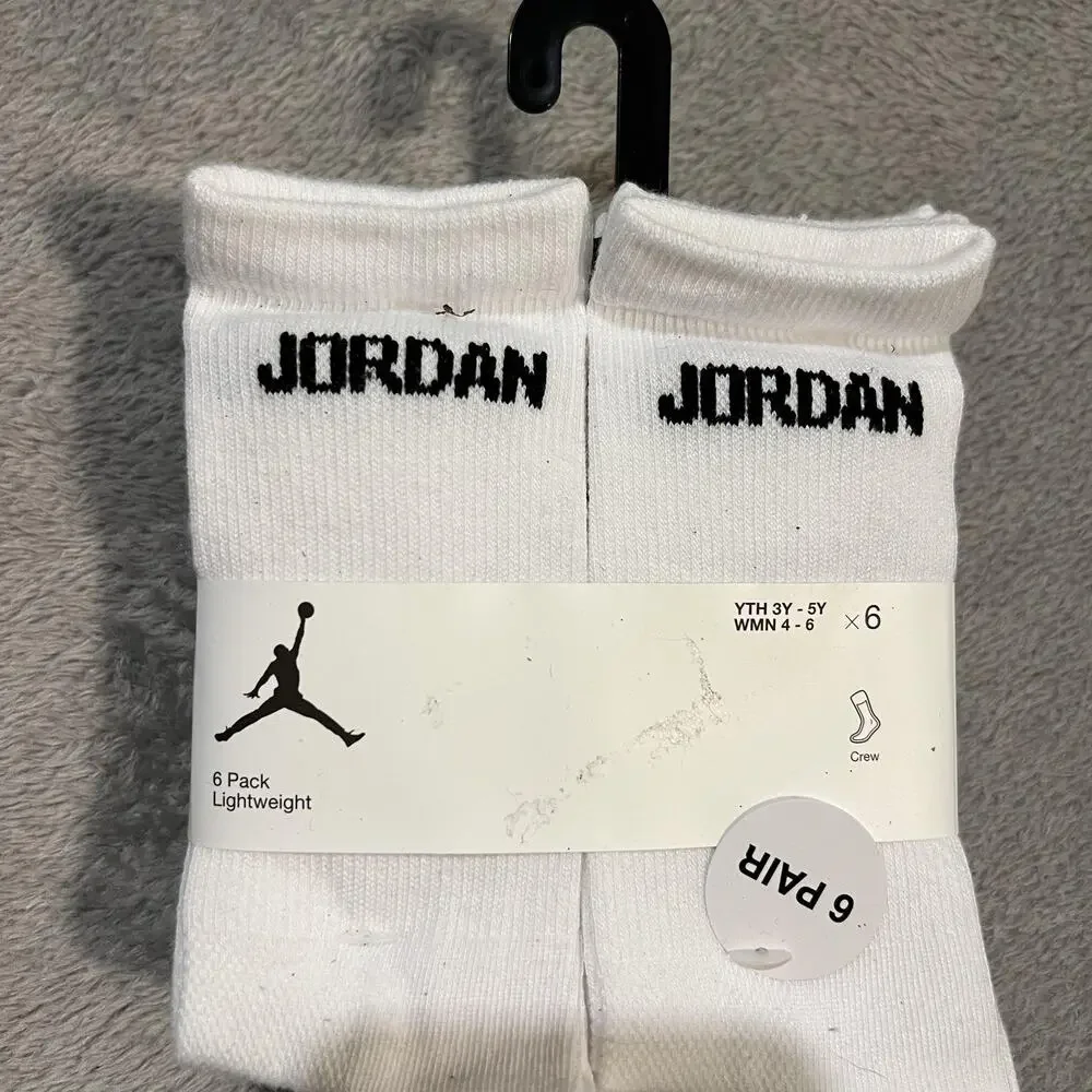 Jordan Socks Youth 3Y-5Y White Crew Lightweight Logo 6 Pack